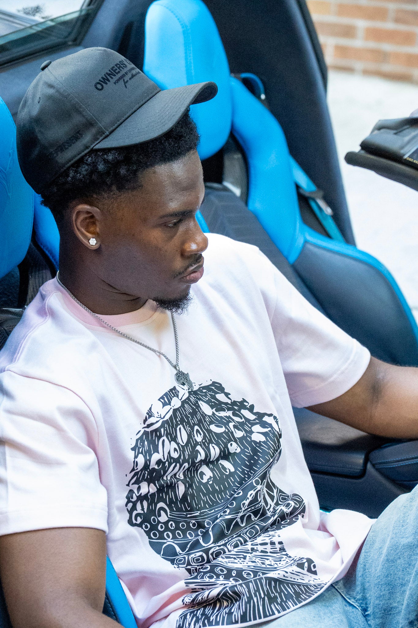 VICTORY MASK